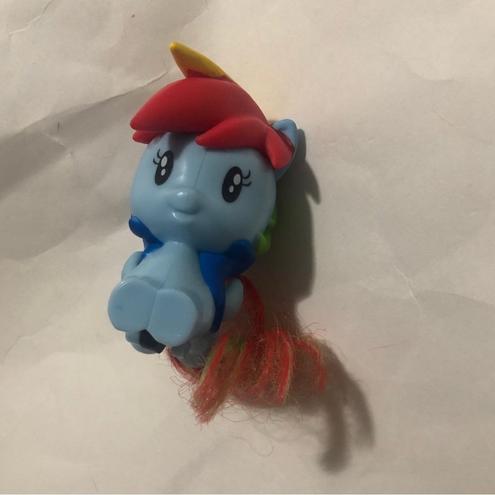 MLP McDonald's Happy Meal RAINBOW DASH My Little Pony Toy Cutie Mark Crew